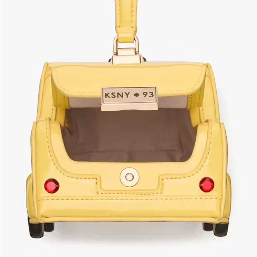 Kate Spade NYC Taxi - Picture 3 of 5